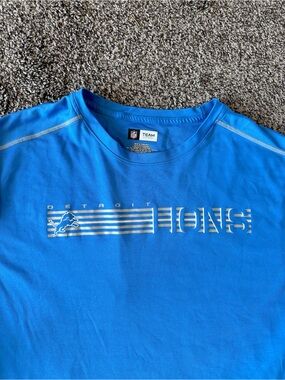 NFL Detroit Lions Blue Graphic Performance Tee